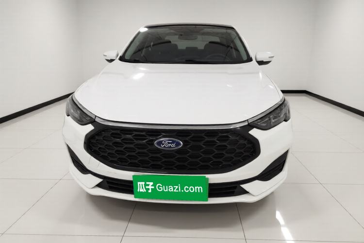 Used Ford Escort 2021 1.5L Automatic Gold Edition Exterior 1