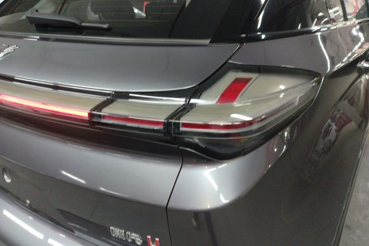 Used NETA U 2022 NETA U-Ⅱ 500 Lithium Iron Phosphate Right Rear Taillight