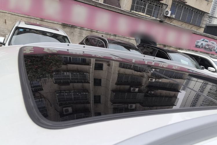 Used Cadillac XT5 2017 Anniversary Edition 28T Four-Wheel Drive Tech Model