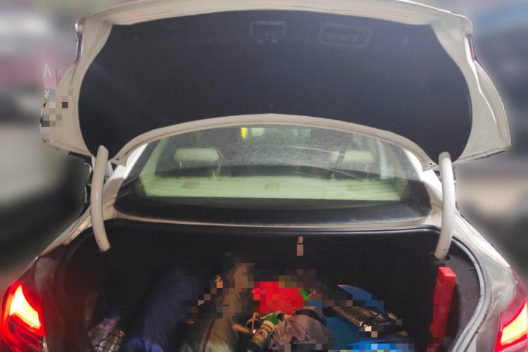 Used Buick Regal 2014 2.0L Leading Fashion Edition Trunk