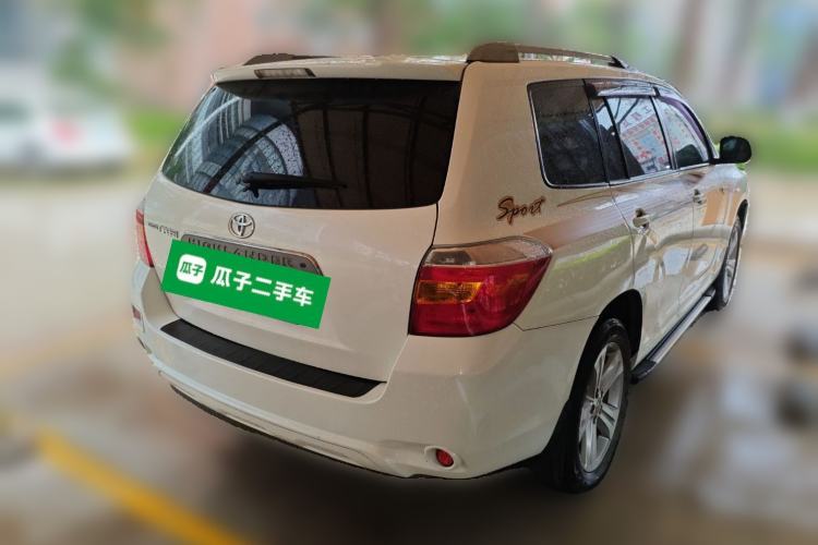 Used Toyota Highlander 2011 2.7L Two-Wheel Drive 5-Seater Sport Edition
