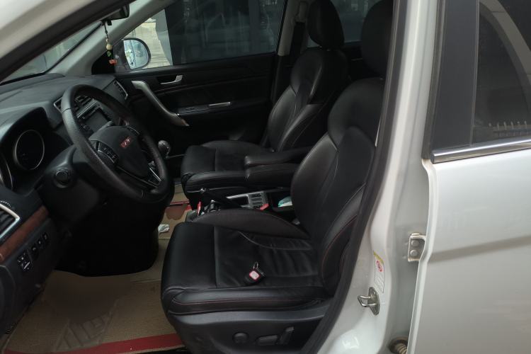 Used Haval H6 2014 Sport Version 1.5T Manual Two-Wheel Drive Elite Edition
