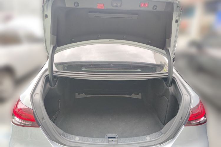 Used Mercedes-Benz E-Class 2021 Restyled E 300 L Sport Luxury Edition Trunk