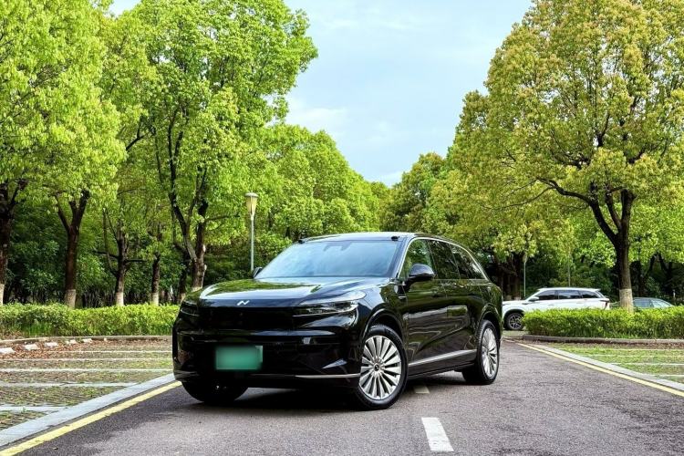 Used ONVO Luxeed L90 2025 Model—Max Six-Seater Version