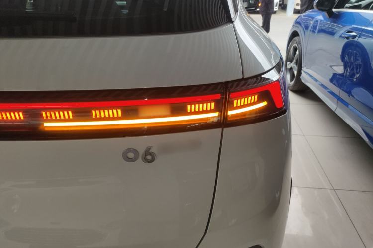 Used Lynk & Co 06 EM-P 2024 EM-P 126 Long-Range Max
