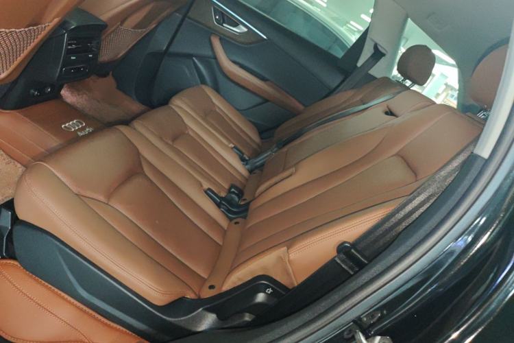 Used Audi Q7 2023 45 TFSI quattro S line Sport model