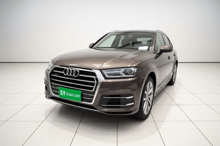 Used Audi Q7 2016 3.0 TFSI 7 seats parallel import Guazi used car, China used car export, Used car for sale, Used cars, Cheapest cars for sale