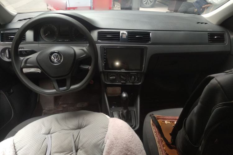 Used Volkswagen Santana 2016 1.6L Automatic Fashion Edition
