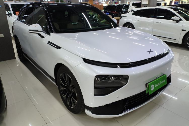 Used XPeng G9 2025 625 Long-Range Max Exterior 1