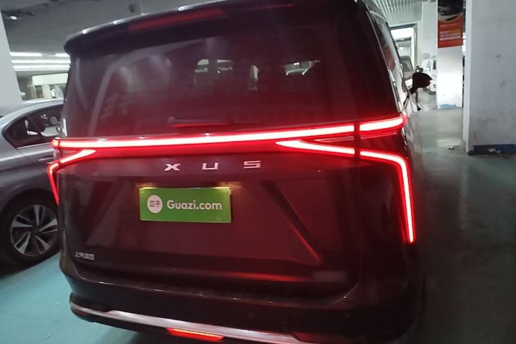 Used SAIC MAXUS G90 2022 2.0T Xingyun Seven-Seater Version Rear