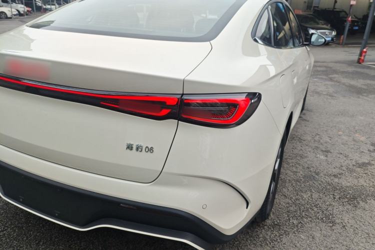 Used BYD Seal 06 New Energy 2026 DM-i Ultra-Enjoyment 128KM Luxury Edition Exterior 3