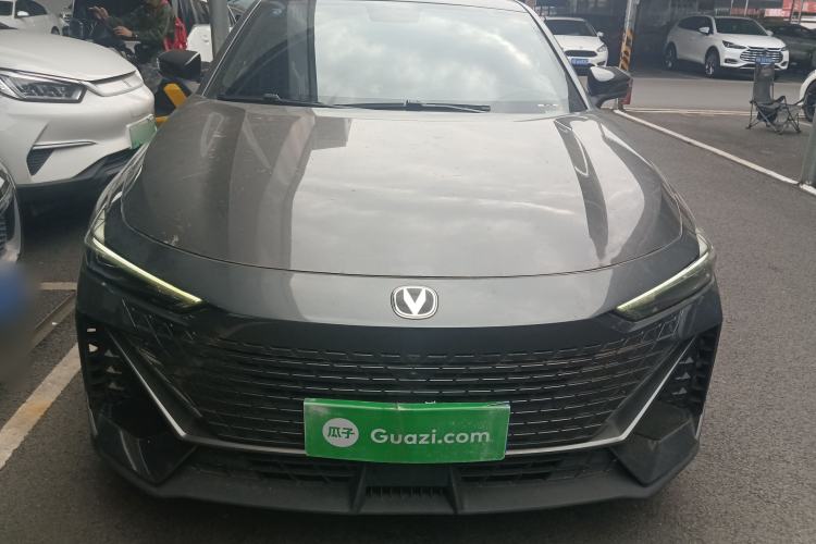 Used CHANGAN UNI-V 2022 1.5T Prestige Version