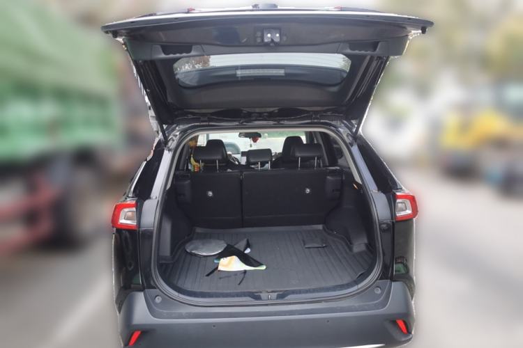 Used Toyota Wildlander 2022 2.0L CVT Two-Wheel Drive Luxury Edition