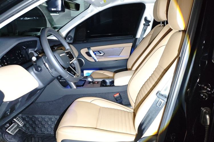 Used Land Rover Discovery Sport 2024 Performance Tech Edition Left Front Seat