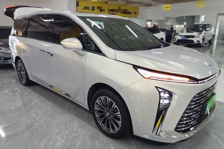 Used Buick GL8 2025 Lu Zun Deluxe Edition