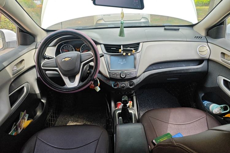 Used Chevrolet Sail 2015 Sail 3 1.5L Manual with Ideal Sunroof Edition
