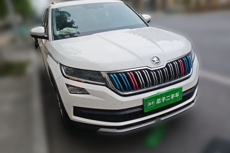 Used Skoda Kodiaq 2018 Facelifted TSI330 5-Seater Two-Wheel-Drive Luxury Enjoyment Edition
