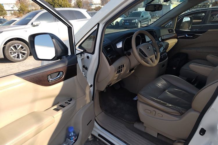 Used Nissan Quest 2015 3.5L SL
