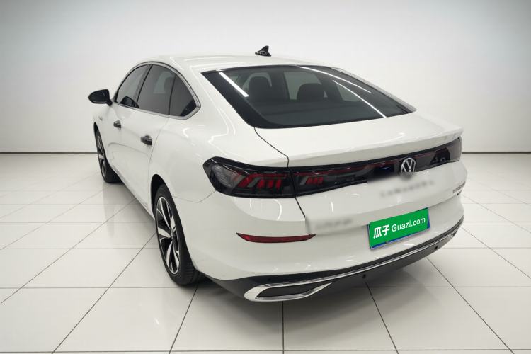 Used Volkswagen Lamando 2024 Lavida L 280TSI DSG Cool & Spicy Edition Exterior 2