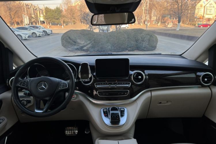 Used Mercedes-Benz V-Class 2018 V 260 L Prestige Extended Version China VI