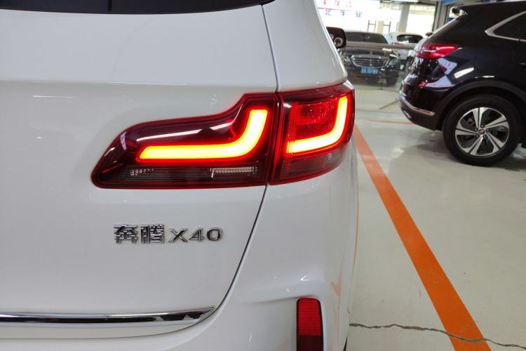 Used Bestune X40 2019 1.6L Automatic Luxury Edition China VI
