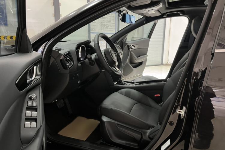 Used Mazda CX-4 2021 2.0L Automatic Two-Wheel Drive Blue Sky Dynamic Edition