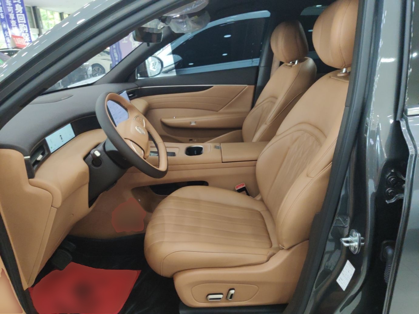 Dongfeng Aeolus L8 2025 Model 185KM Ideal Edition — снимка 17