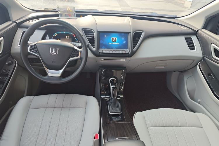 Used Luxgen 5 2015 1.8T Automatic Flagship Model