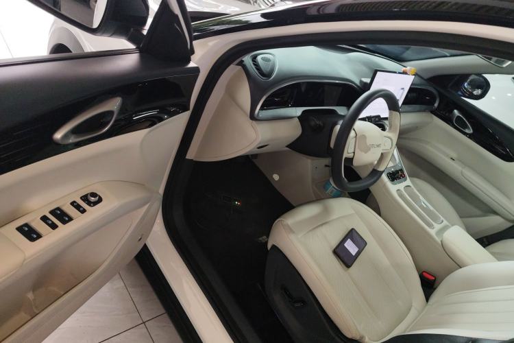 Used Geely Galaxy Geome 2025 UP 410km Exploration Edition Driver Seat