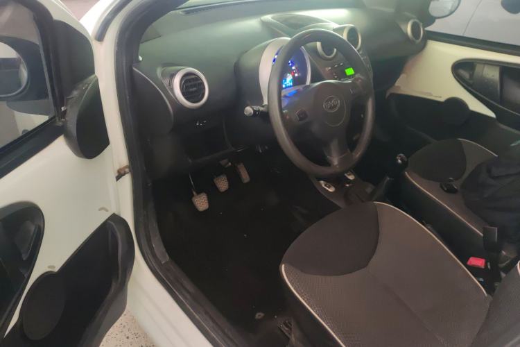 Used BYD F0 2015 1.0L XuanKu Model Driver Seat