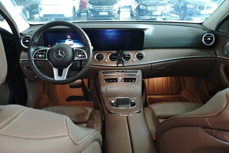 Used Mercedes-Benz E-Class 2020 E 260 L
