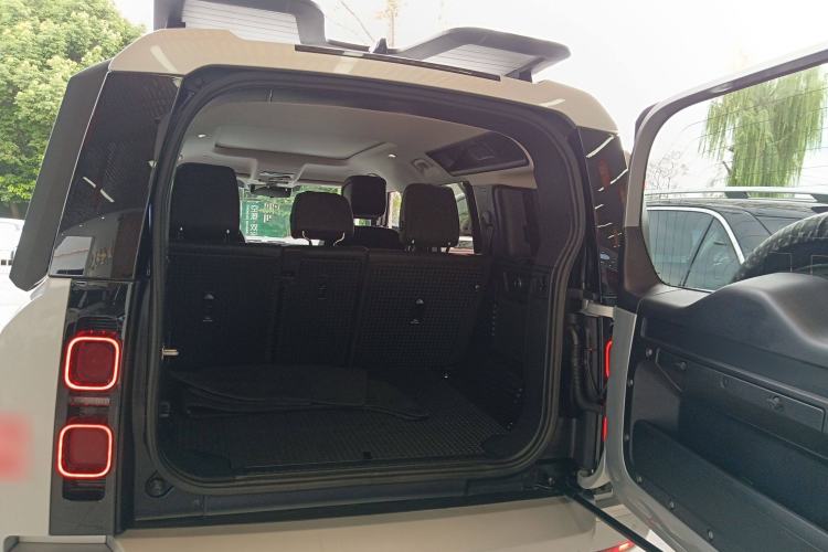 Used Land Rover Defender 2024 110 3.0T P400 XS