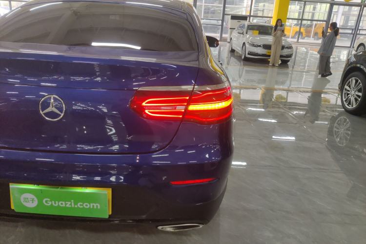 Used Mercedes-Benz GLC Coupe 2017 GLC 260 4MATIC Coupe SUV Right Rear Taillight