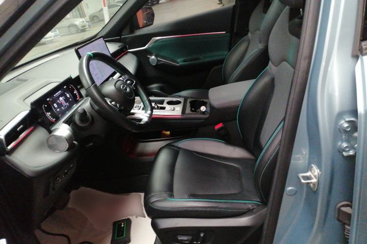 Used GAC Trumpchi EMKOO 2022 2.0 ATK TwinStar Pro Edition Left Front Seat