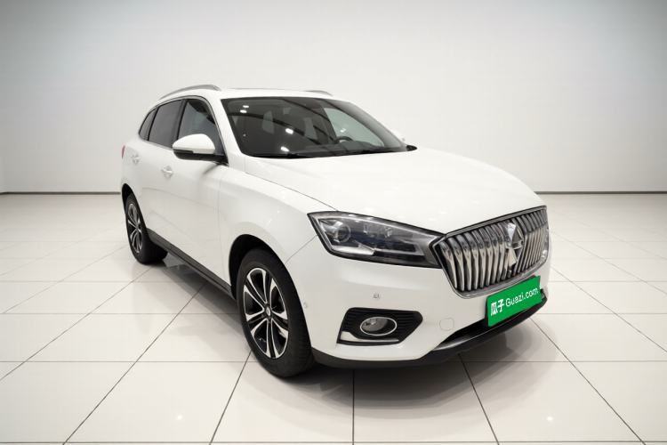 Used BORGWARD BX7 2016 28T Two-Wheel Drive Luxury Version 5 Seats Front Right 45 Deg