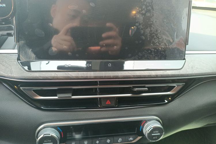 Used Nissan Teana 2022 2.0L XL-TLS Enjoyment Edition Audio And AC Panel