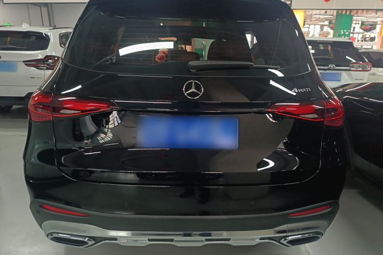 Used Mercedes-Benz GLC 2023 GLC 260 L 4MATIC Luxury Model 5 Seats