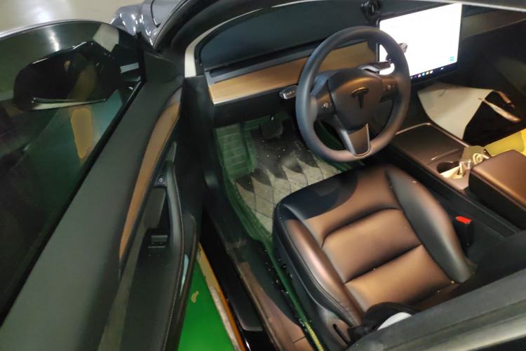 Used Tesla Model 3 2022 Rear-Wheel-Drive Version