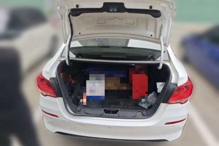 Used Chevrolet Cavalier 2019 320 Automatic Xinyue Edition Trunk