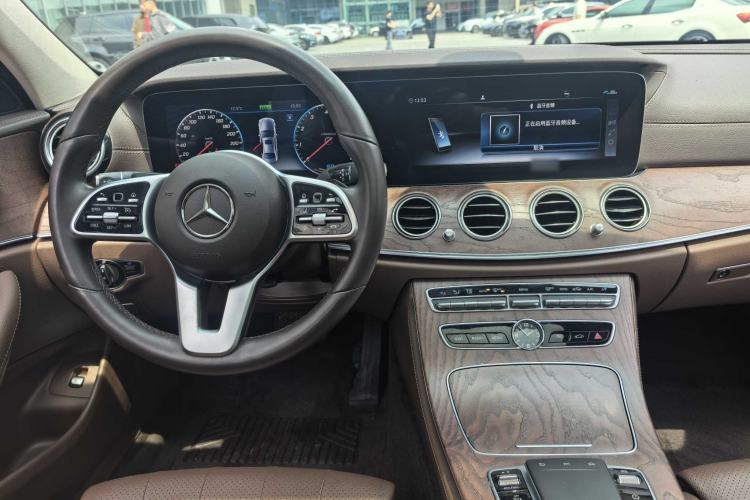 Used Mercedes-Benz E-Class 2020 E 260 L
