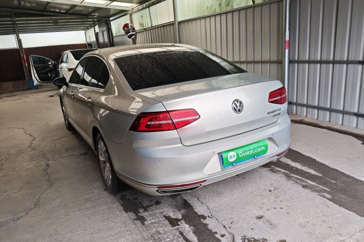 Used Volkswagen Magotan 2018 Facelift 330TSI DSG Luxury Model
