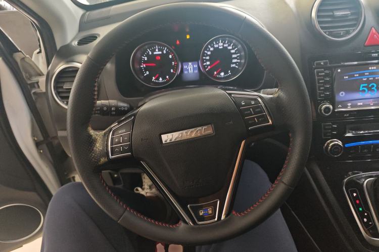 Used Haval H6 2016 Upgraded Model 1.5T Automatic Two-Wheel Drive Elite Version Steering Wheel