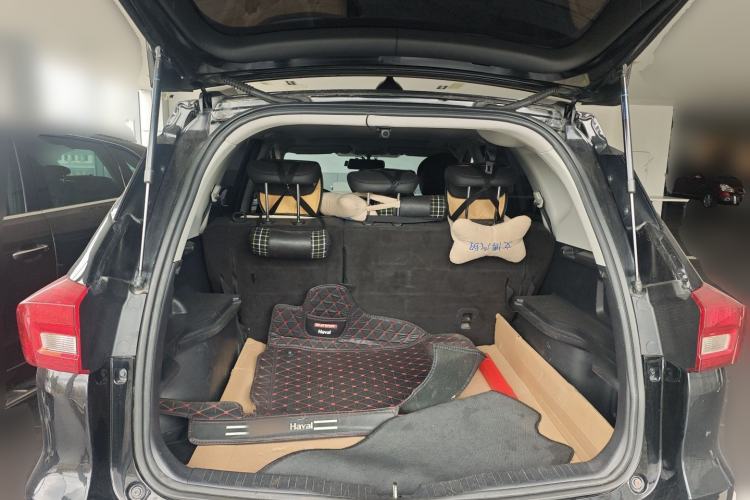 Used Haval M6 2019 1.5T DCT Two-Wheel Drive Elite Version China V Standard Trunk