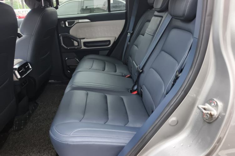 Used JETOUR Shanhai Traveler C-DM 2024 C-DM 208KM Mountain & Wilderness Edition Left Rear Seat