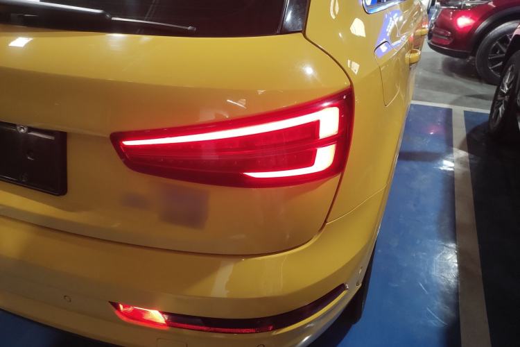 Used Audi Q3 2017 30 TFSI Fashion Model