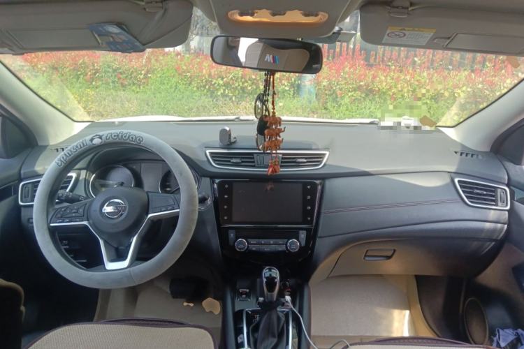 Used Nissan Qashqai 2022 2.0L CVT XV Smart Enjoyment Version Center Console