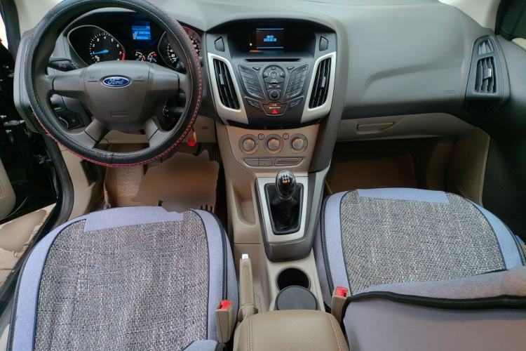 Used Ford Focus 2012 Sedan 1.6L Manual Comfort Model