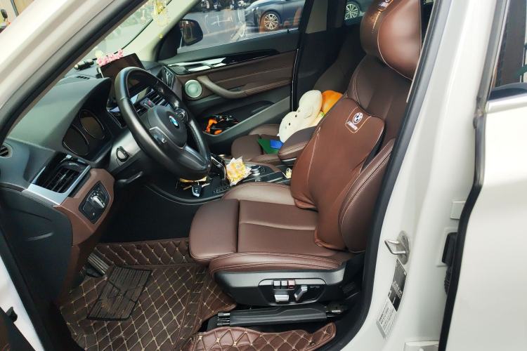 Used BMW X1 2022 sDrive25Li Leading Model Left Front Seat