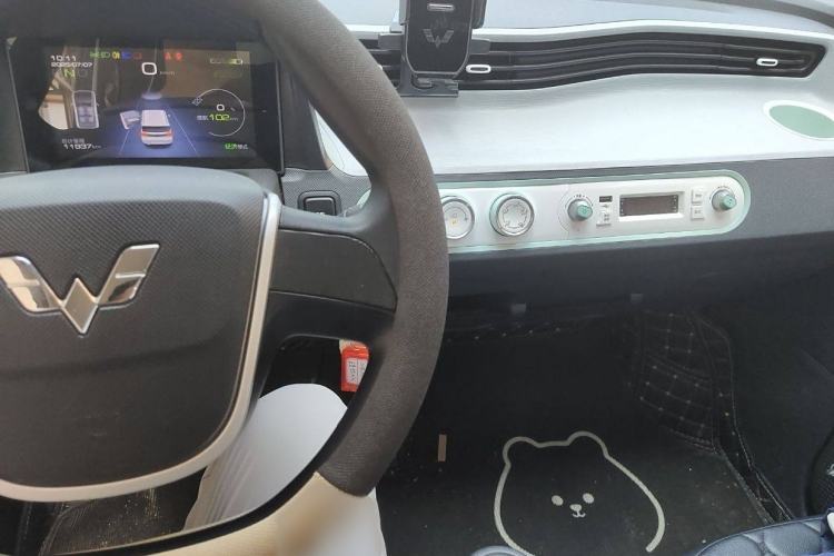 Used Wuling Hongguang MINIEV 2022 Macaron Premium Model – Lithium Iron Phosphate