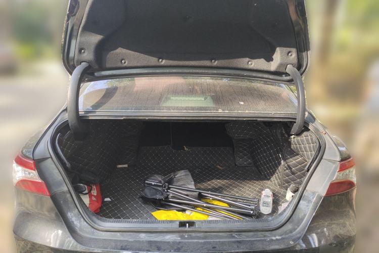 Used Toyota Camry 2018 2.0G Luxury Edition